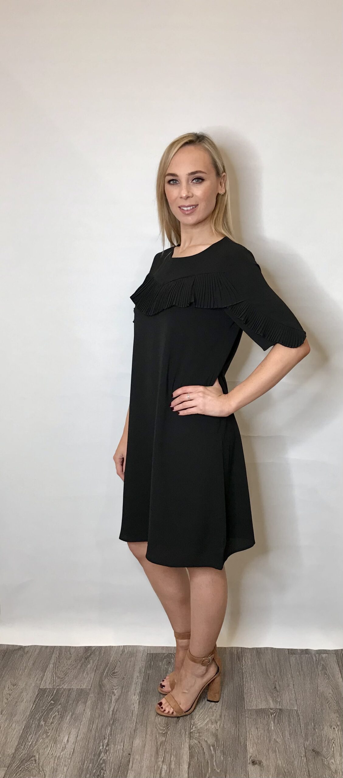 shift frill dress
