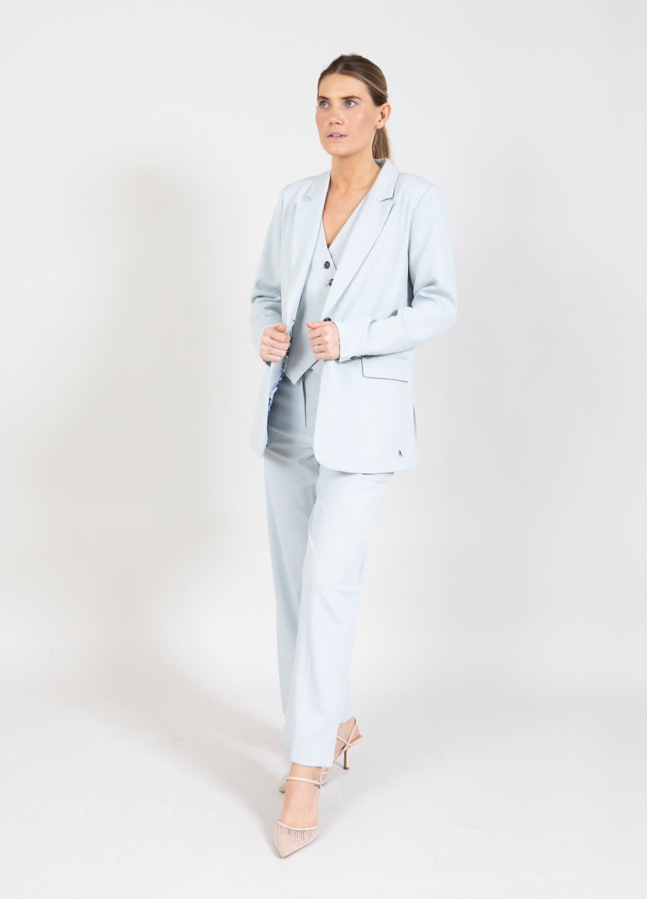 Neve Relaxed Blazer Ice Blue