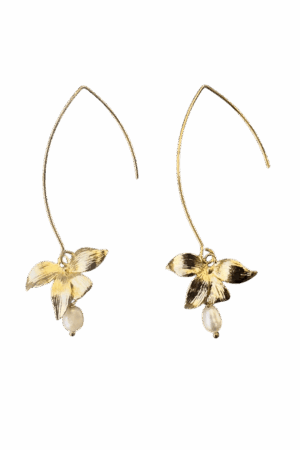 Petals Earrings White