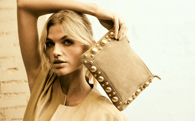 Rotterdam Clutch Sand